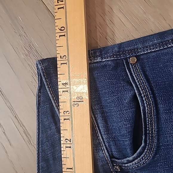 White House Black Market Jeans Women's sz 6 Crop Leg Mid Waist Denim Jeans - Picture 9 of 13